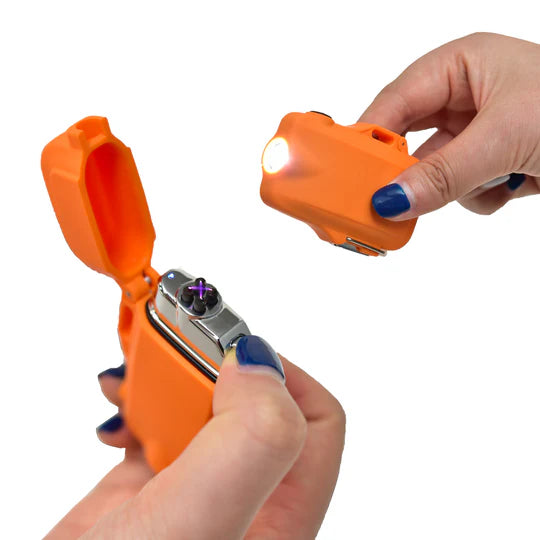Quad Core Arc Spark Lighter & Flashlight | Mad Man