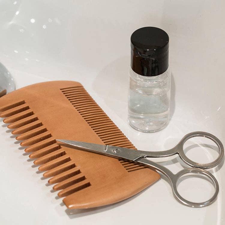 Gentlemans Beard Kit | | Kikkerland Design Inc