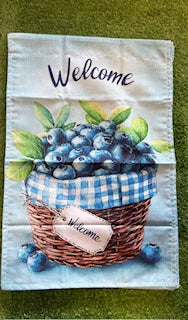 Blueberry Basket Welcome Garden Sign | Timber & Tweed Outfitters