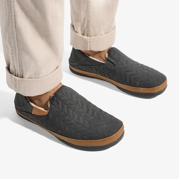 Hanohano Men’s Waxed Canvas Slippers