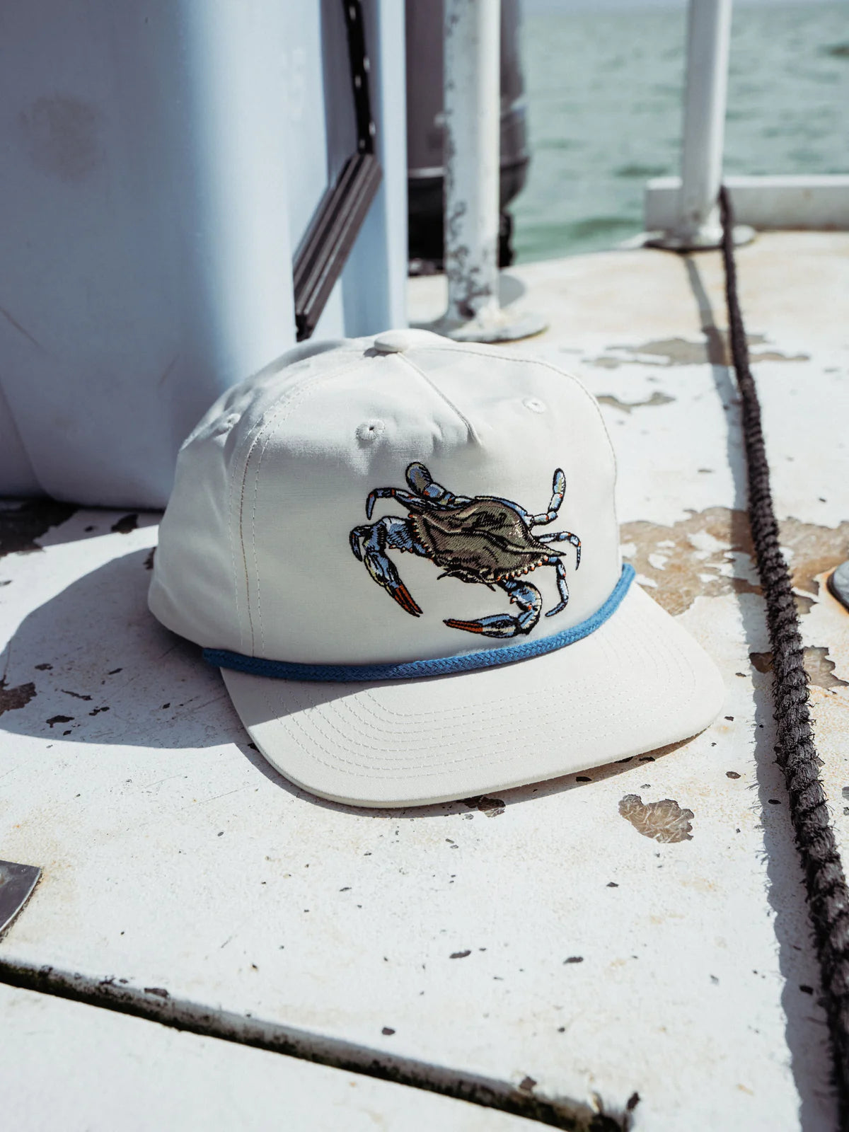 Blue Crab Ivory Hat | Duck Camp