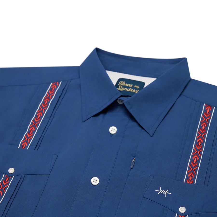 GUAYABERA LIBRE -LIBERTAD| Texas Standard