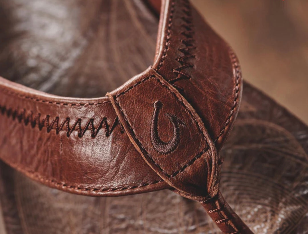 Hiapo in Dark Wood | OluKai