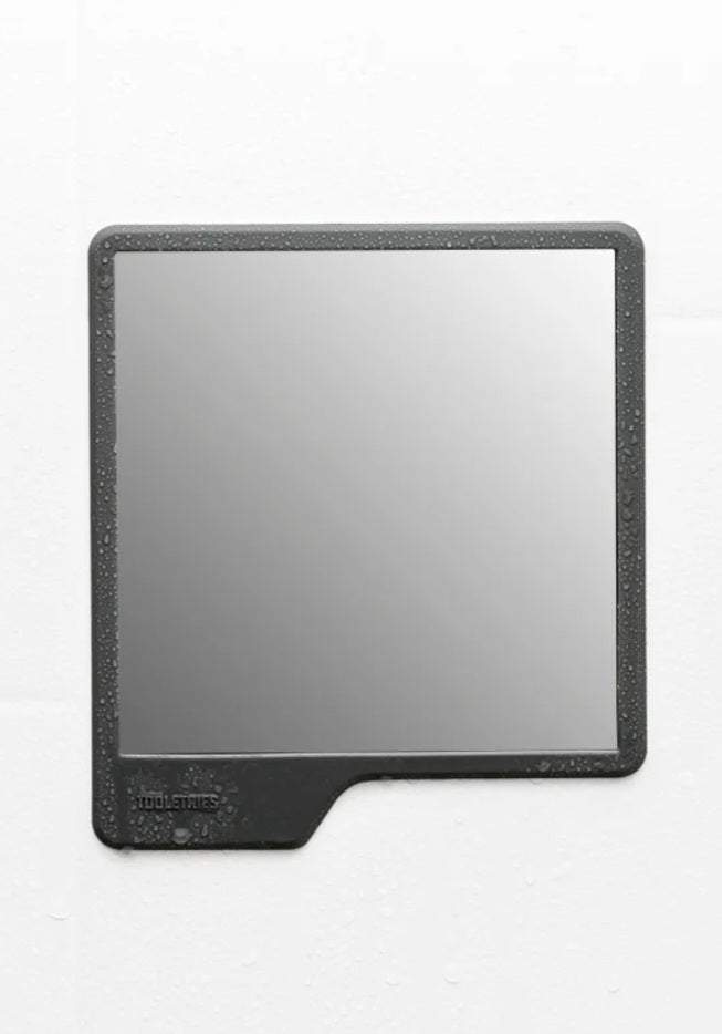 Oliver Shower Mirror | Tooletries