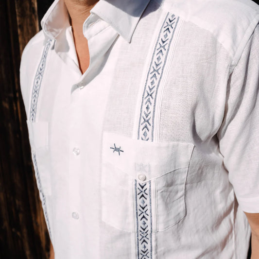 Tejas GUAYABERA - Pearla| Texas Standard