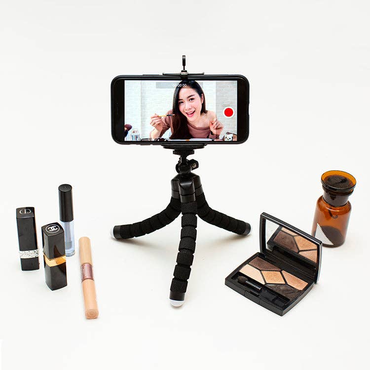 Smartphone Tripod | Kikkerland Design Inc