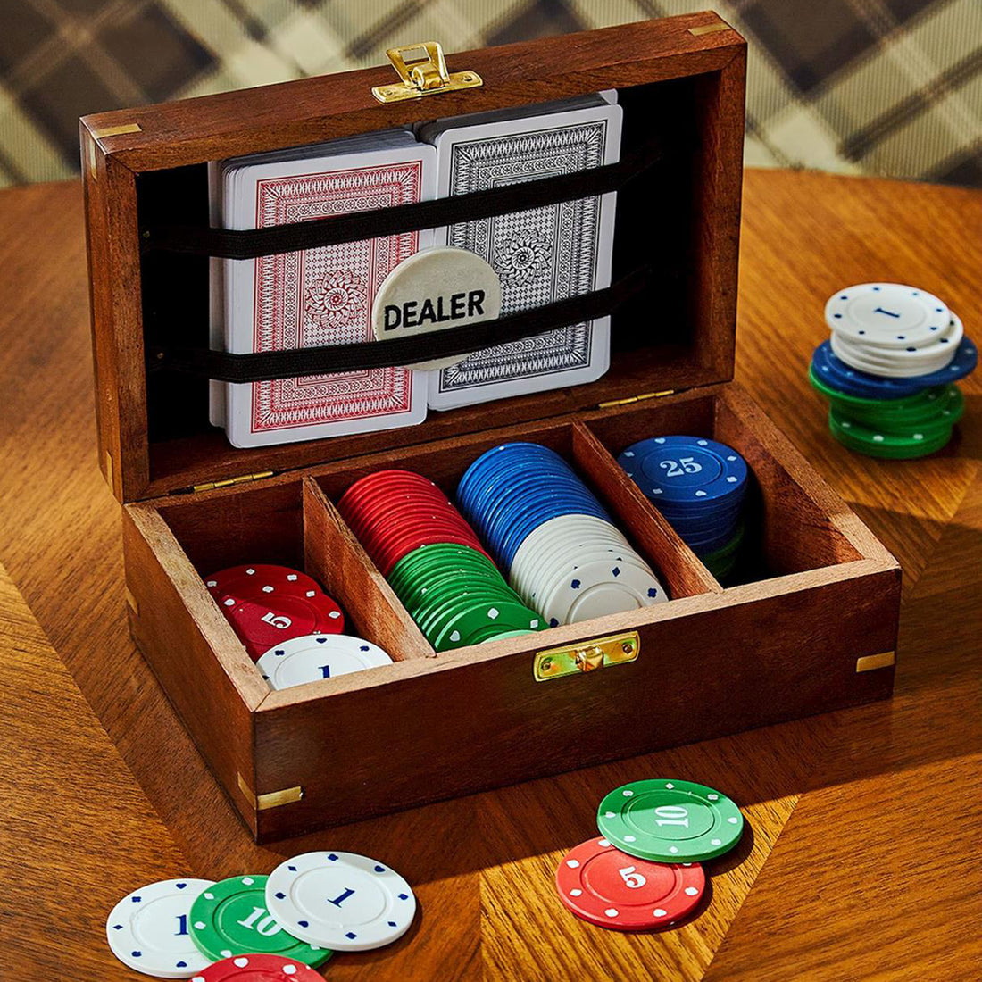 Turf Club Poker Set