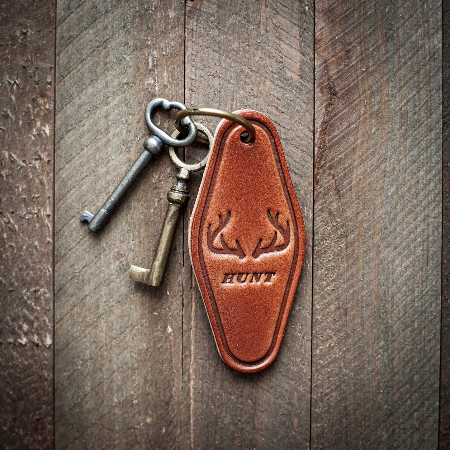 Hunt Antlers Leather Keychain Motel Style| SL