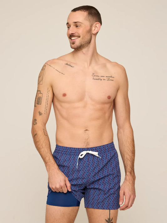 The Lone Stars 5.5” Swim Trunk | Chubbies