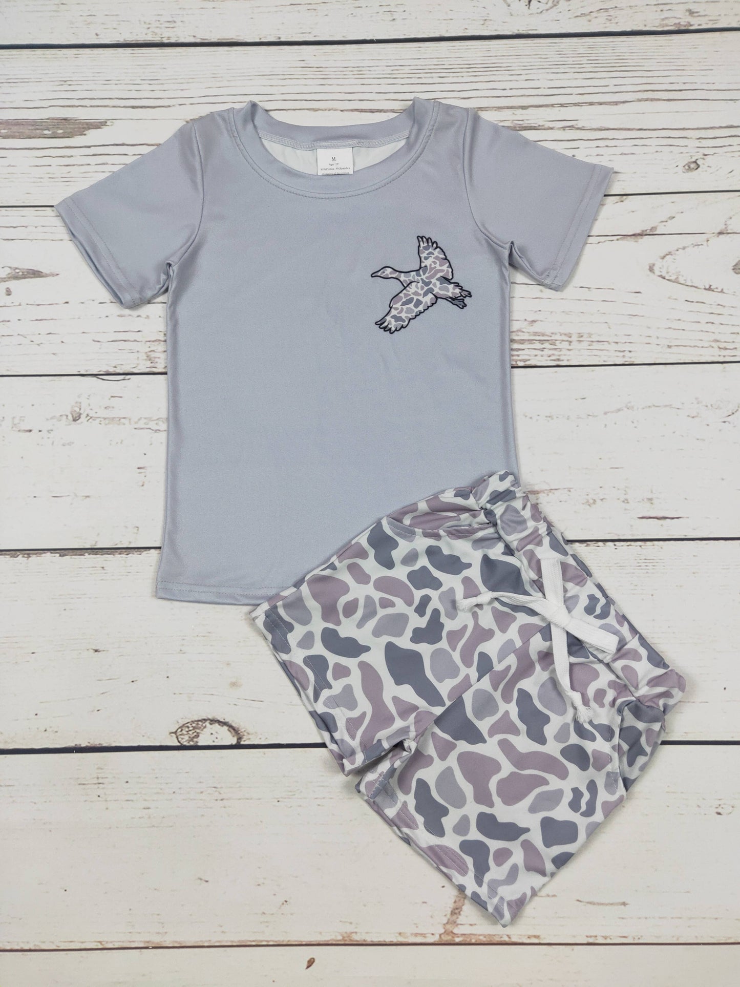 Boys Duck Camouflage Printed Shorts Set: 2T