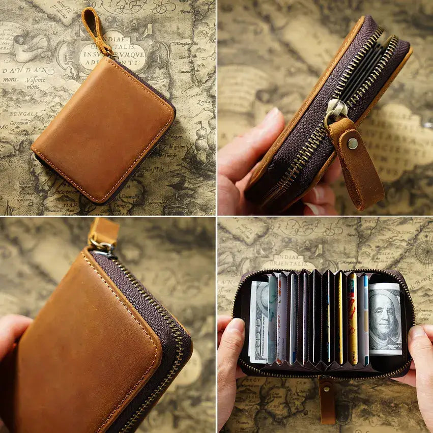 Credit Card Holder in Brown | Leather Goods