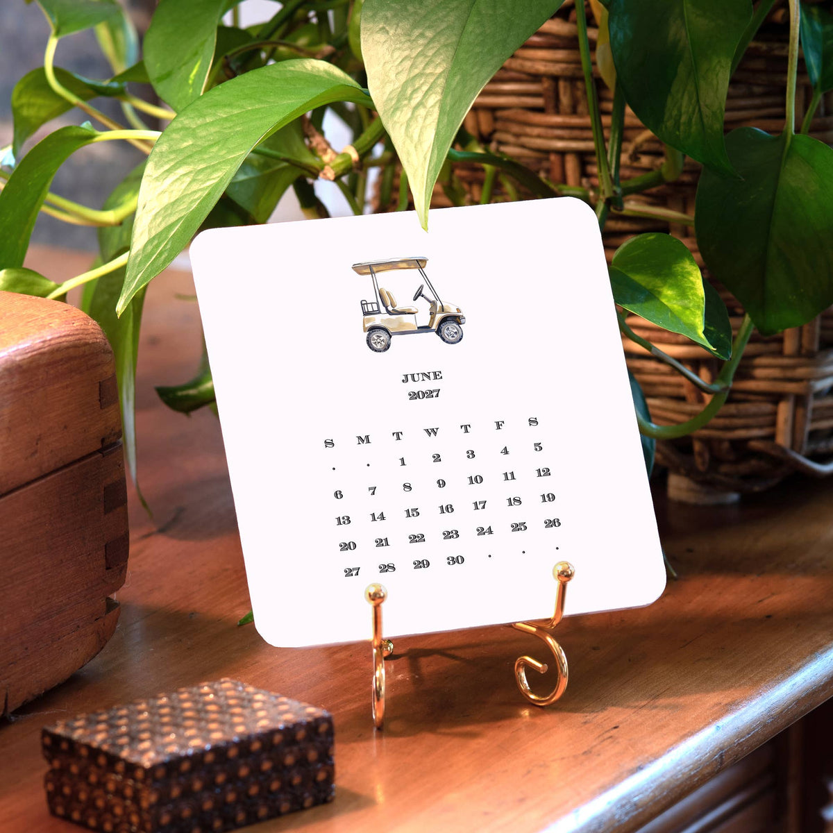 Maison de Papier - 2027 Golf Calendar with Easel