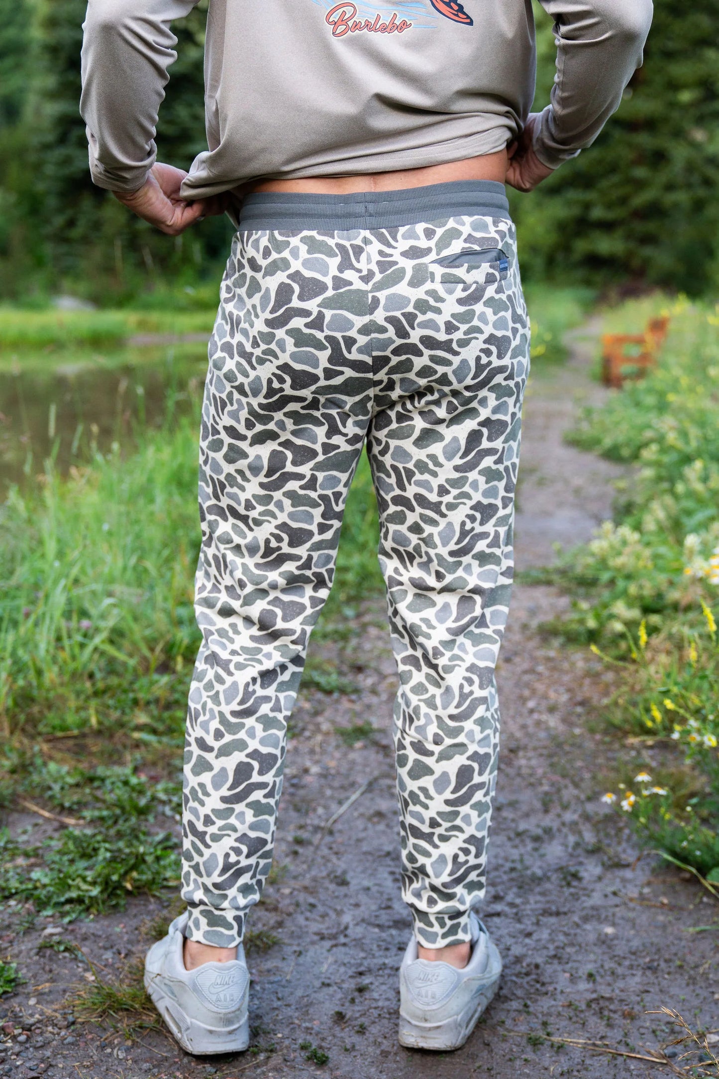 Fleece Jogger in Classic Camo | Burlebo