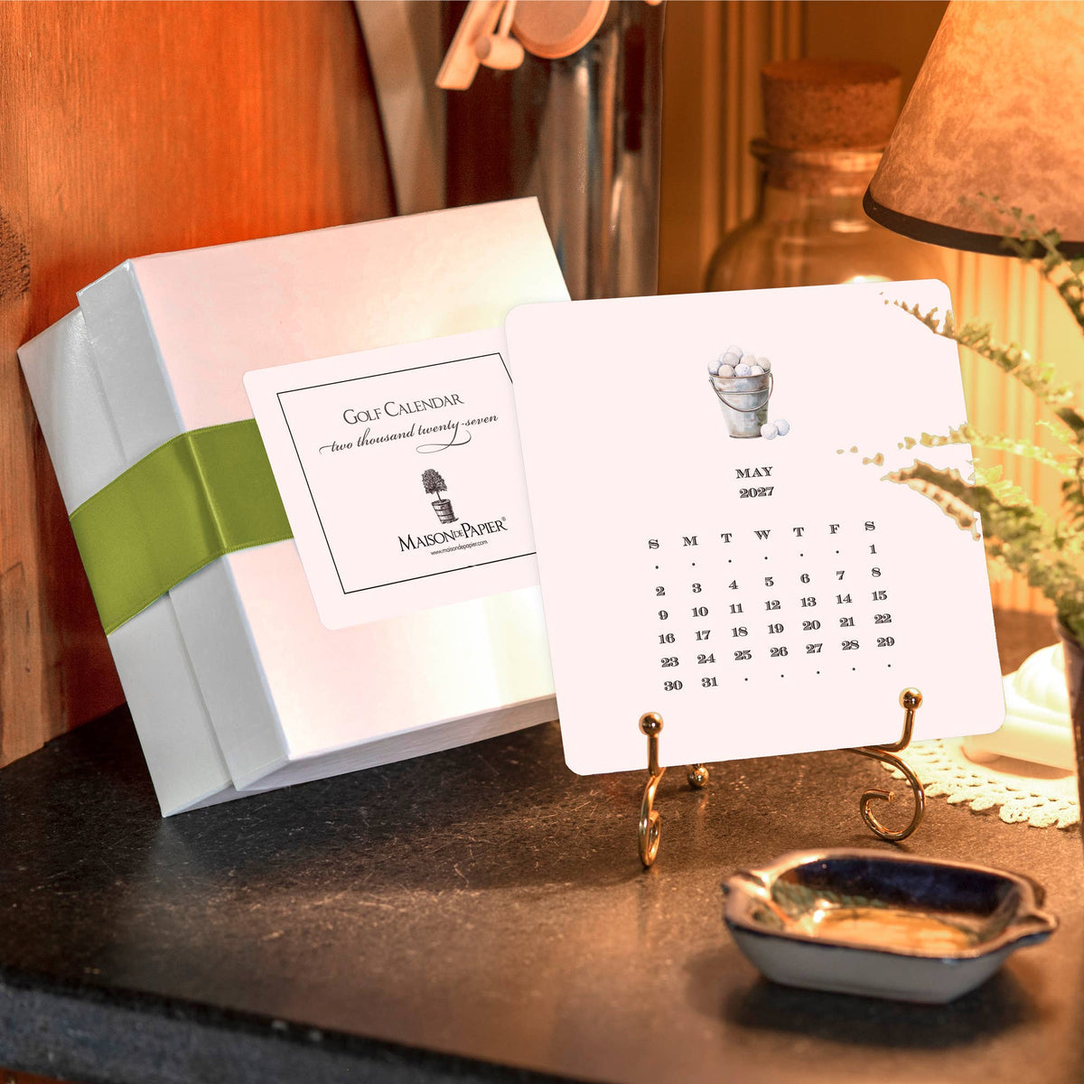 Maison de Papier - 2027 Golf Calendar with Easel