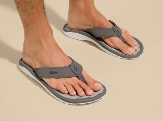 Ohana Flip Flop in Graphite | OluKai